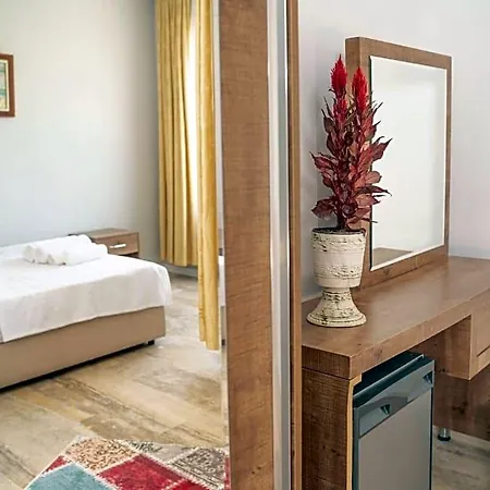 Casaba Hotel